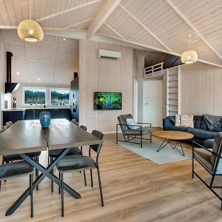 Vakantiehuis New Wooden House For 8, Near Sea, Free Wifi Sj44 Harboør